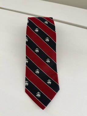 Brooks Brothers Silk Tie Red Navy Stripe Golden Fleece Classic Preppy